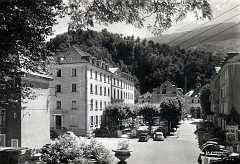 38 Uriage